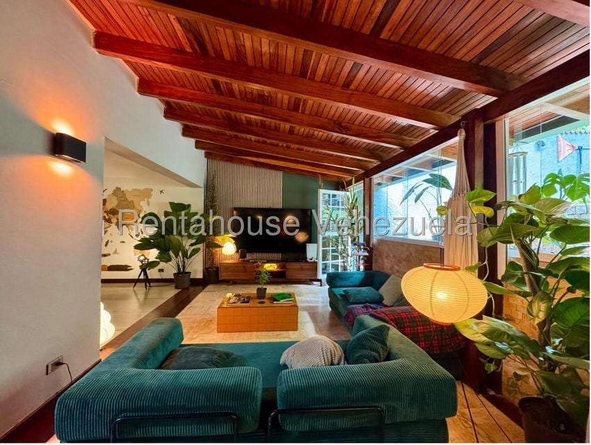 Casa en Alto Prado, Caracas - 1