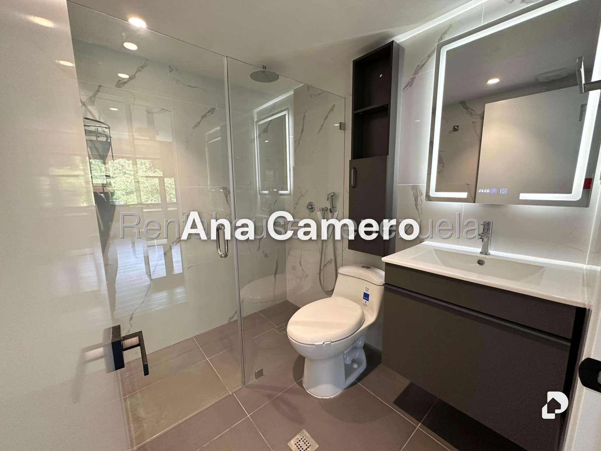 Apartamento en Chuao, Caracas – 16