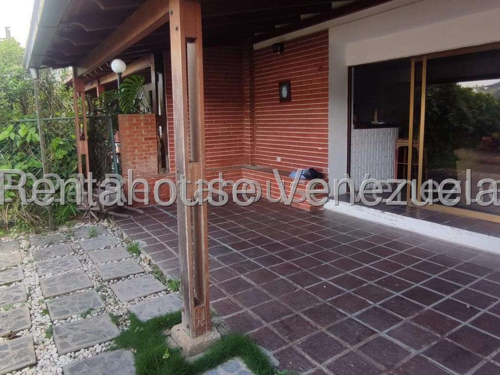 Townhouse en Los Naranjos (del Cafetal), Caracas