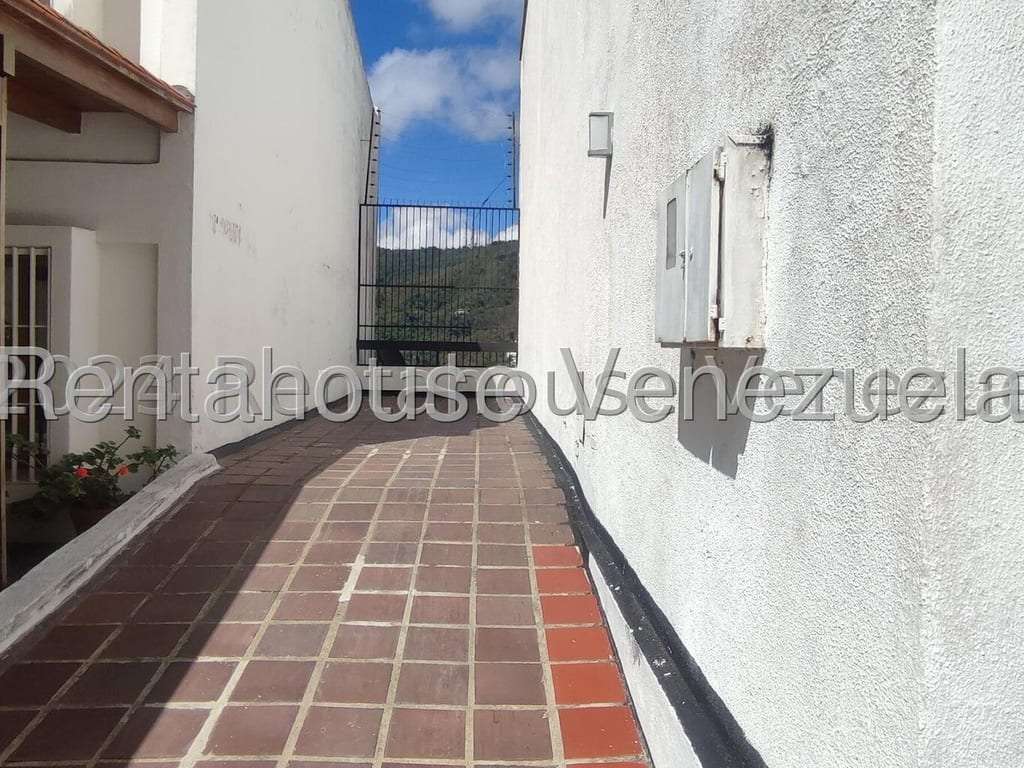 Townhouse en Los Naranjos (del Cafetal), Caracas