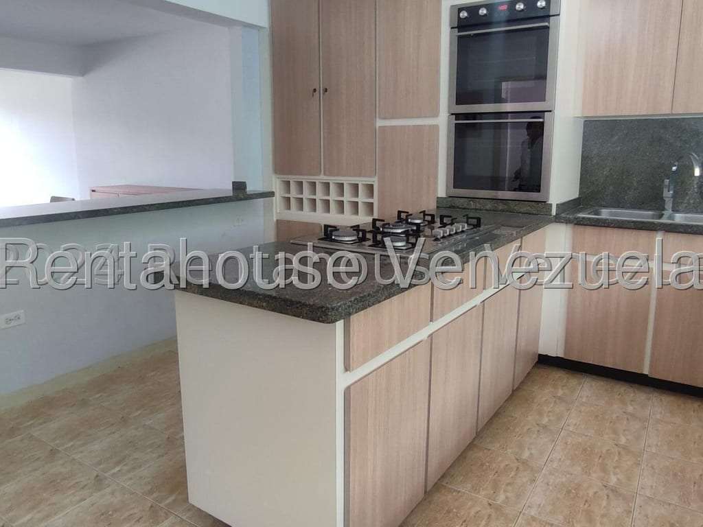 Townhouse en Los Naranjos (del Cafetal), Caracas