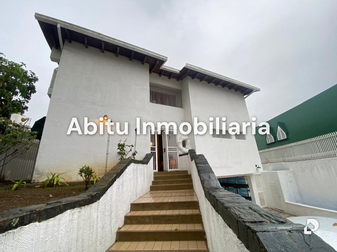 House in Colinas de Tamanaco, Caracas – 2