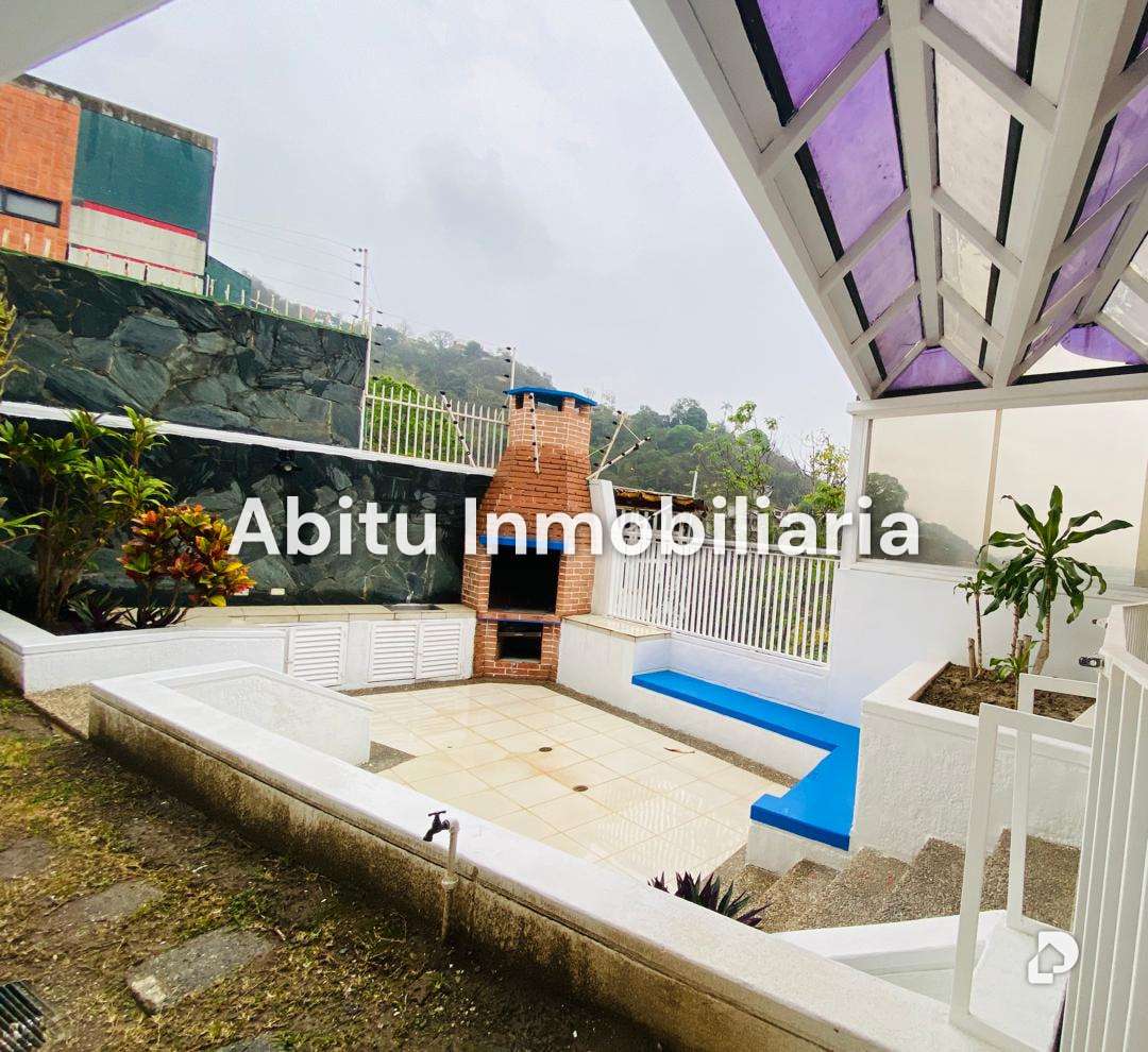 House in Colinas de Tamanaco, Caracas – 6