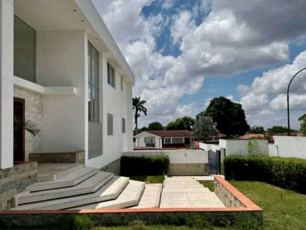 Casa en La Lagunita, Caracas - 1
