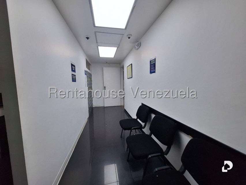 Office in Caracas, Baruta – 11