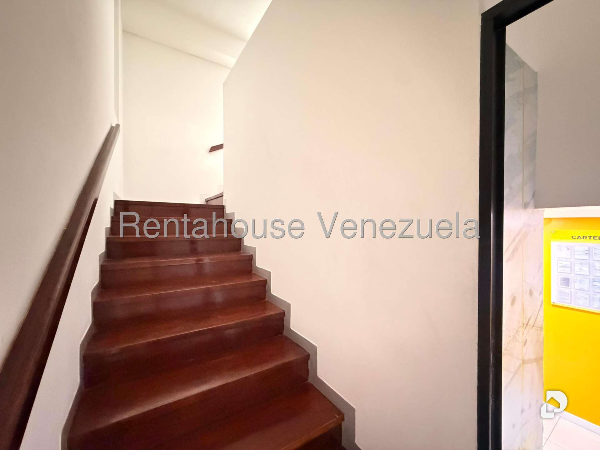 Local comercial en Las Mercedes, Caracas – 27
