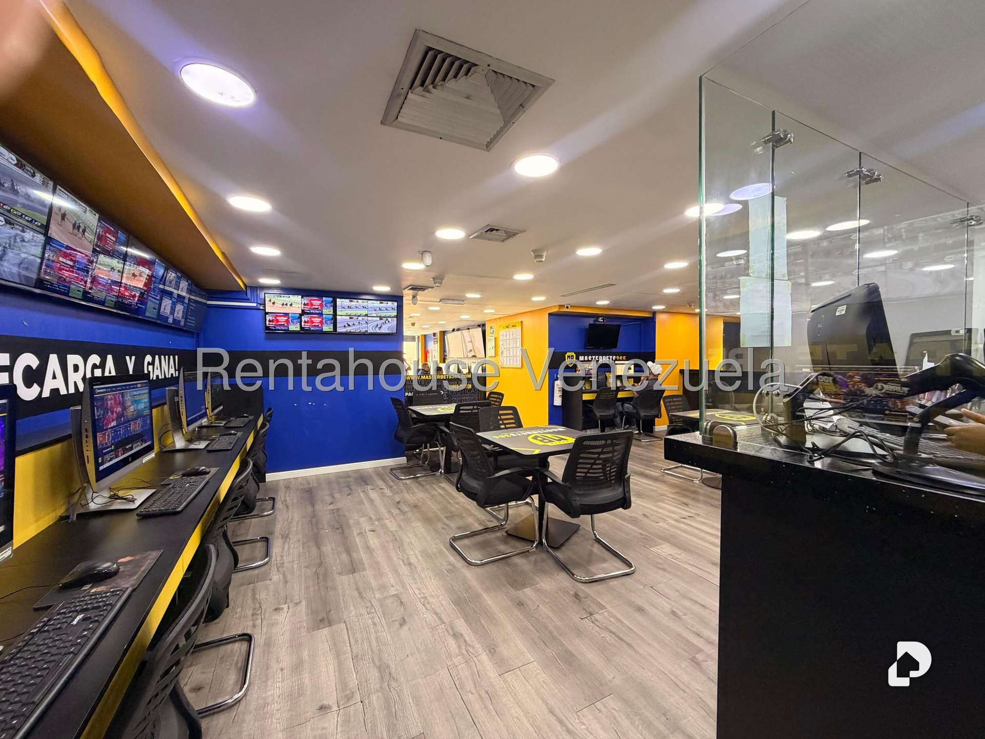 Local comercial en Las Mercedes, Caracas – 23