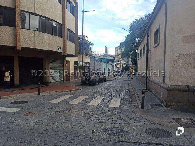 Edificio en Chacao, Caracas – 4