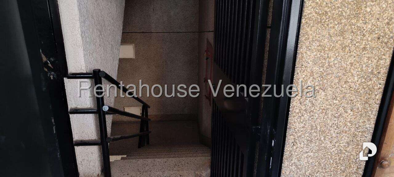 Edificio en Chacao, Caracas – 26