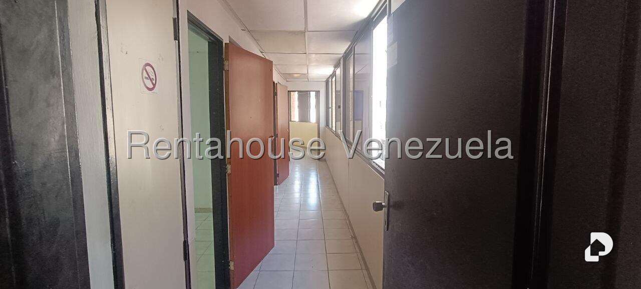 Edificio en Chacao, Caracas – 28
