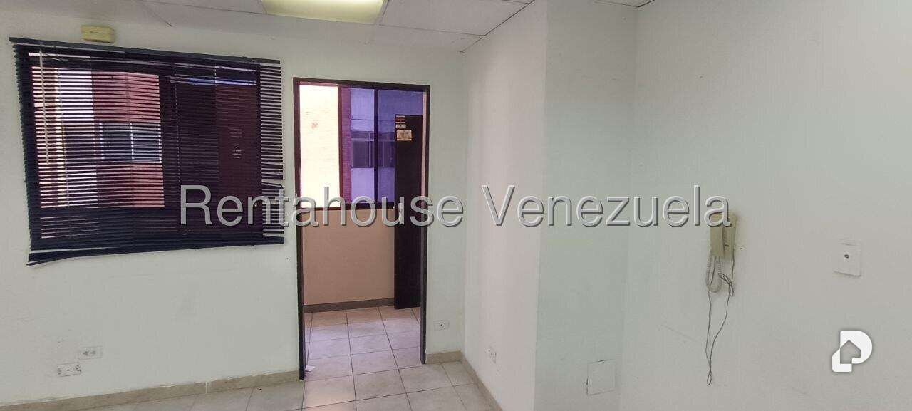 Edificio en Chacao, Caracas – 29