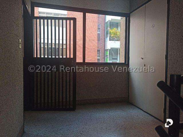 Edificio en Chacao, Caracas – 10