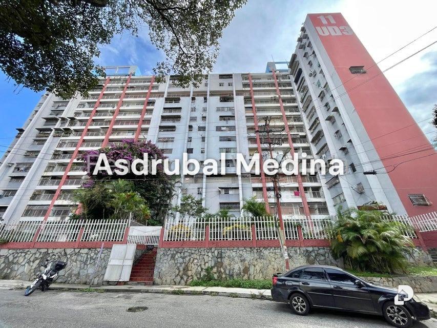 Apartamento en Caricuao, Caracas – 1