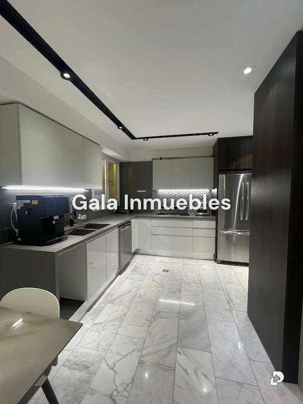 Apartamento en Lomas de Las Mercedes, Caracas – 8