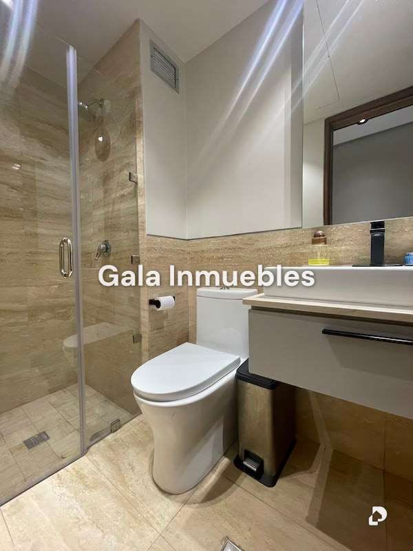 Apartamento en Lomas de Las Mercedes, Caracas – 15