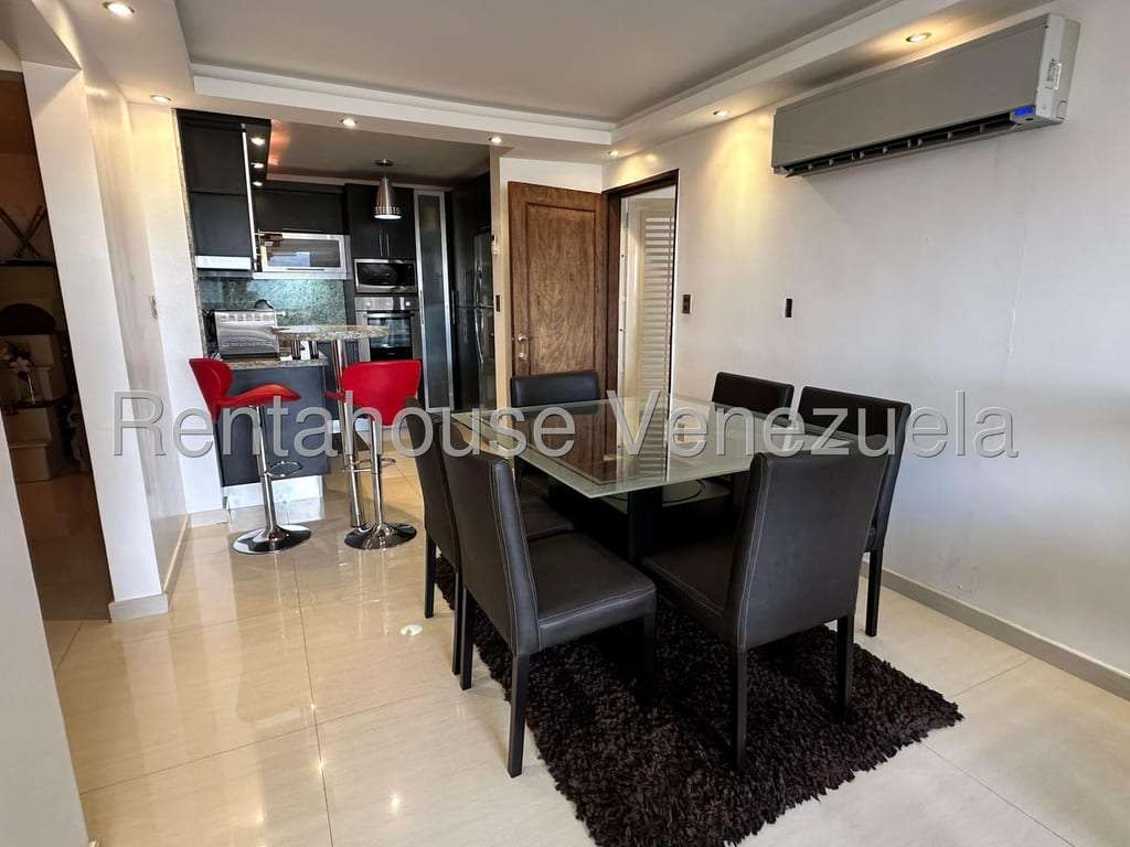 Apartamento en Colinas de La Tahona, Caracas