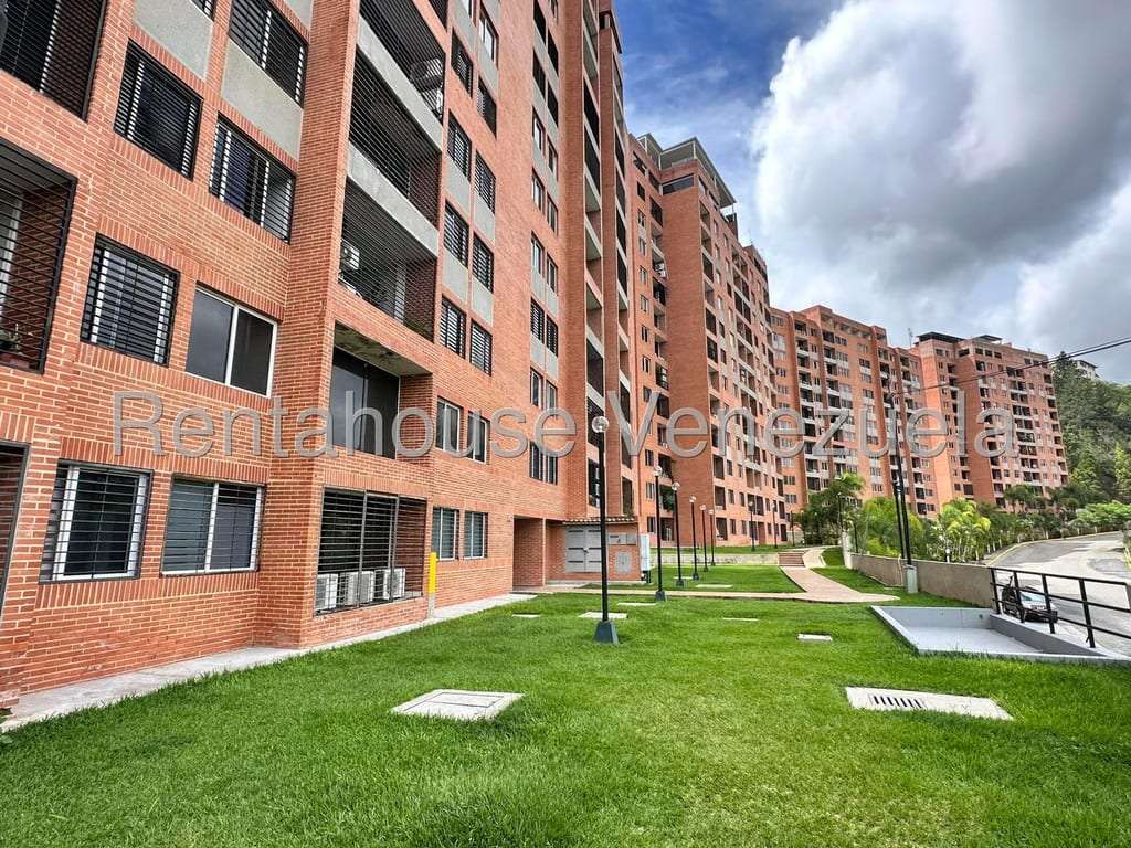 Apartamento en Colinas de La Tahona, Caracas