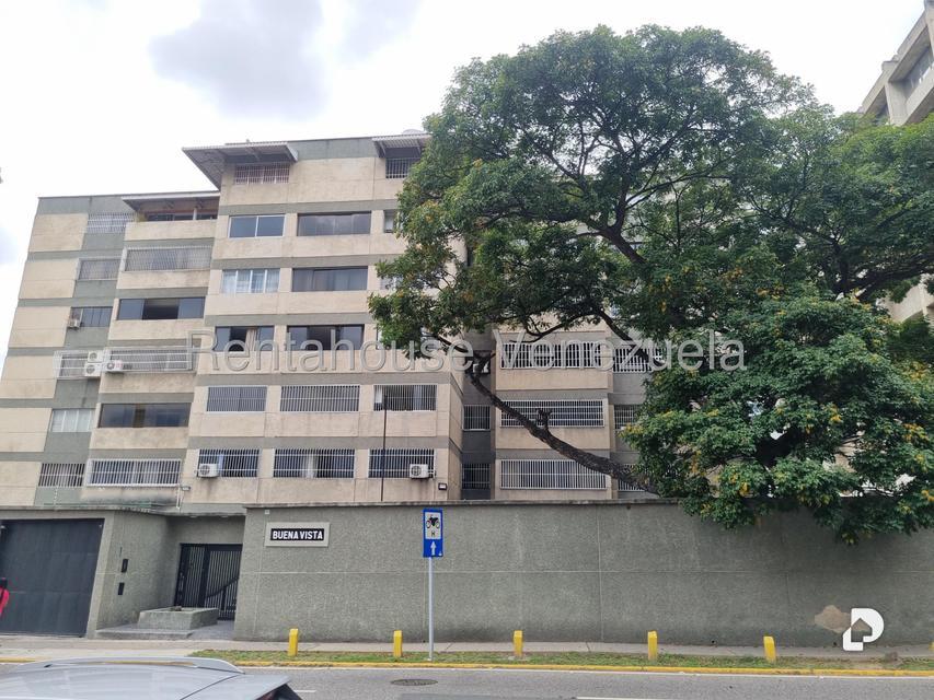 Apartamento en Chuao, Caracas – 1