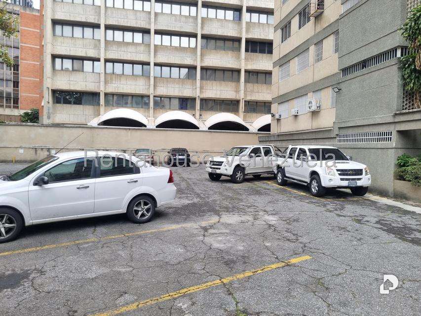 Apartamento en Chuao, Caracas – 10