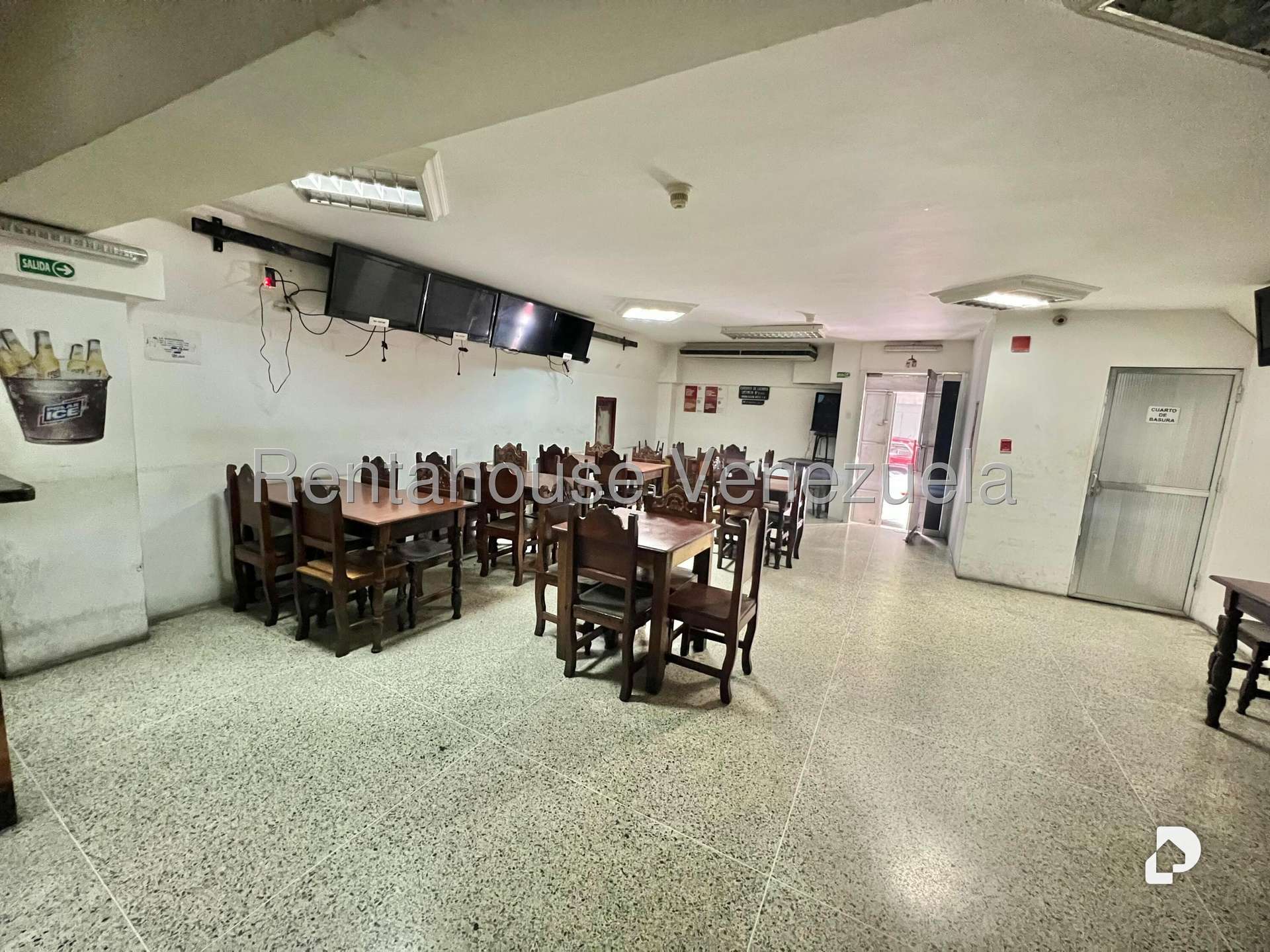 Local comercial en Parroquia La Candelaria, Caracas – 7