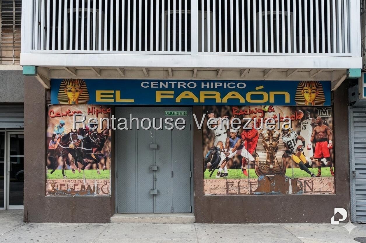 Local comercial en Parroquia La Candelaria, Caracas – 1