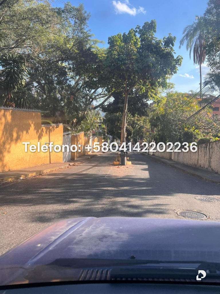 House in Los Palos Grandes, Caracas – 16