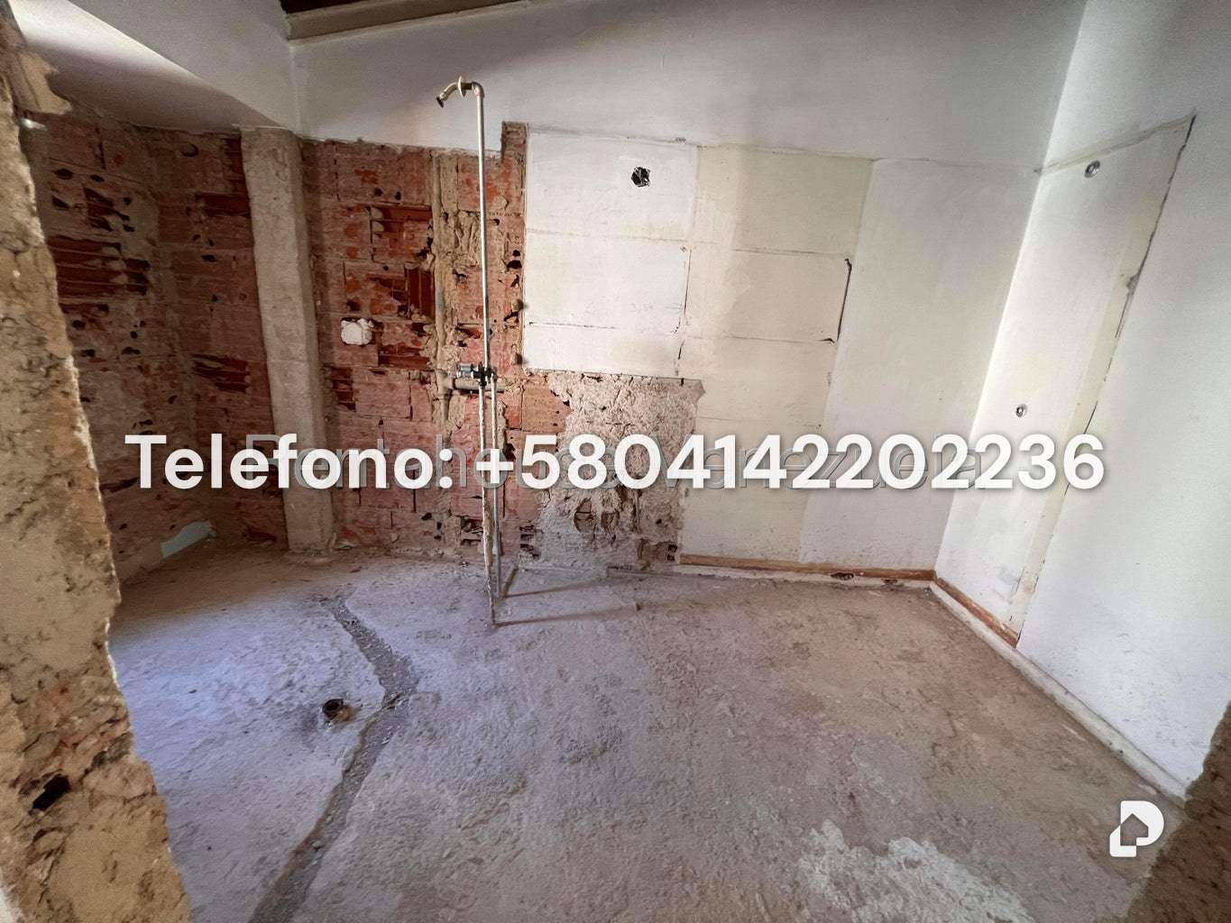 House in Los Palos Grandes, Caracas – 12