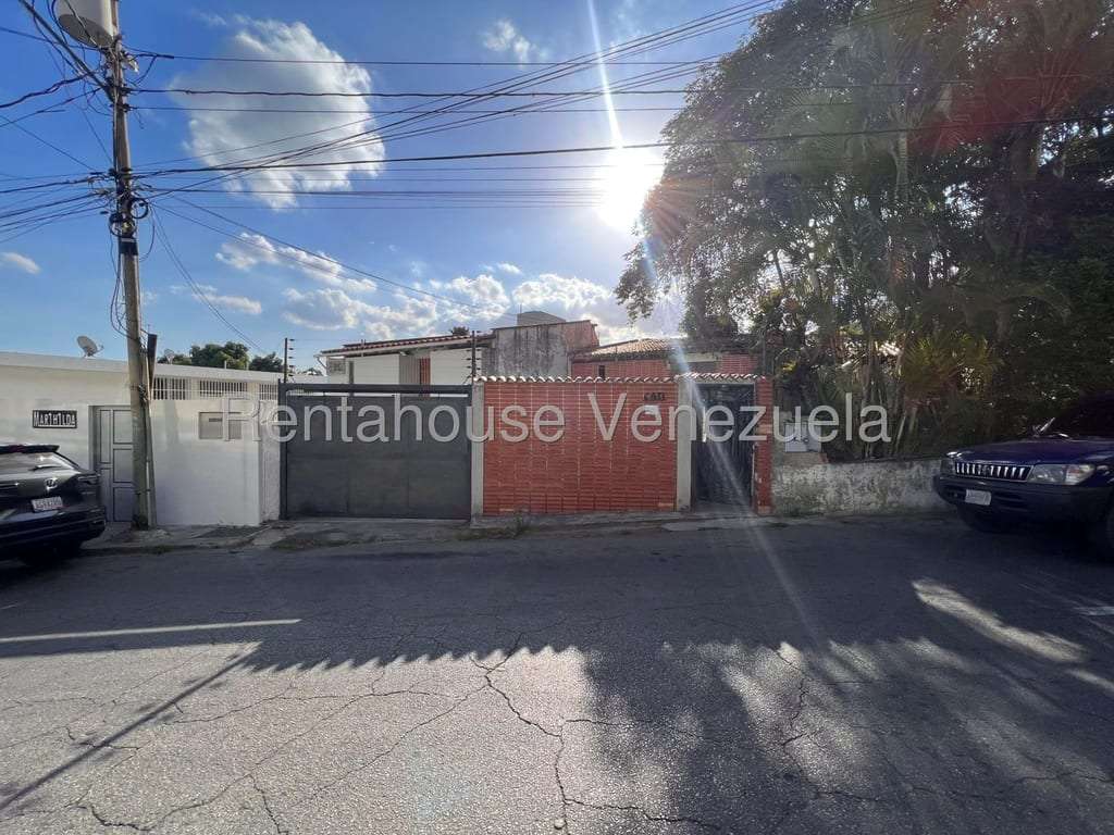 Casa en Los Palos Grandes, Caracas - 1