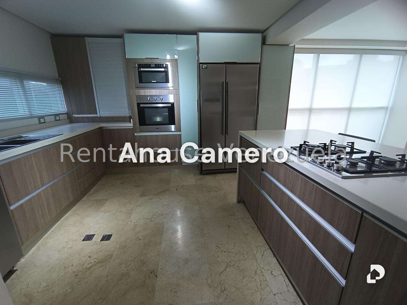 Apartamento en Los Naranjos de las Mercedes, Caracas – 19