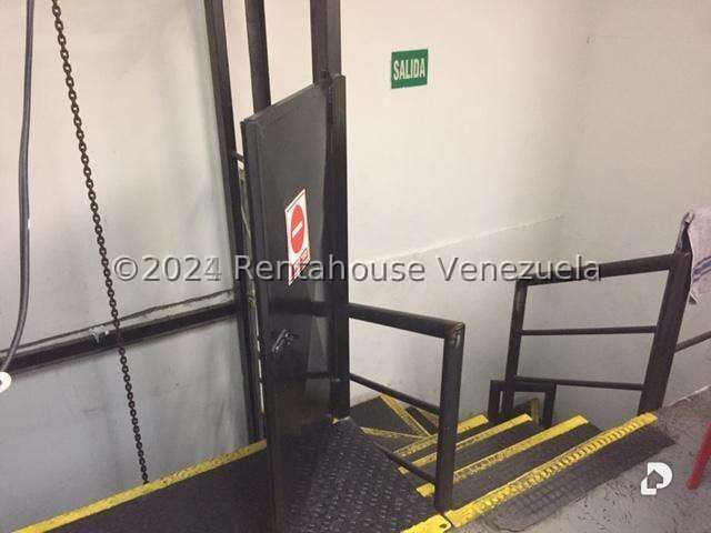 Local comercial en Parroquia Catedral, Caracas – 5