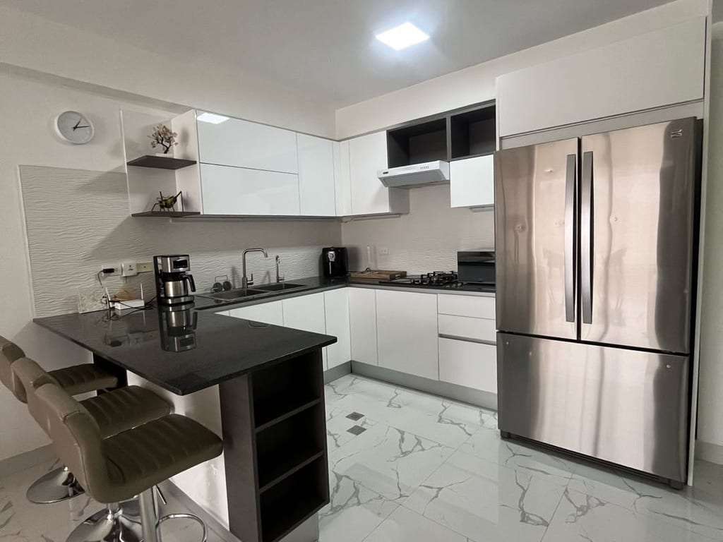 Apartamento en Lomas del Sol, Caracas