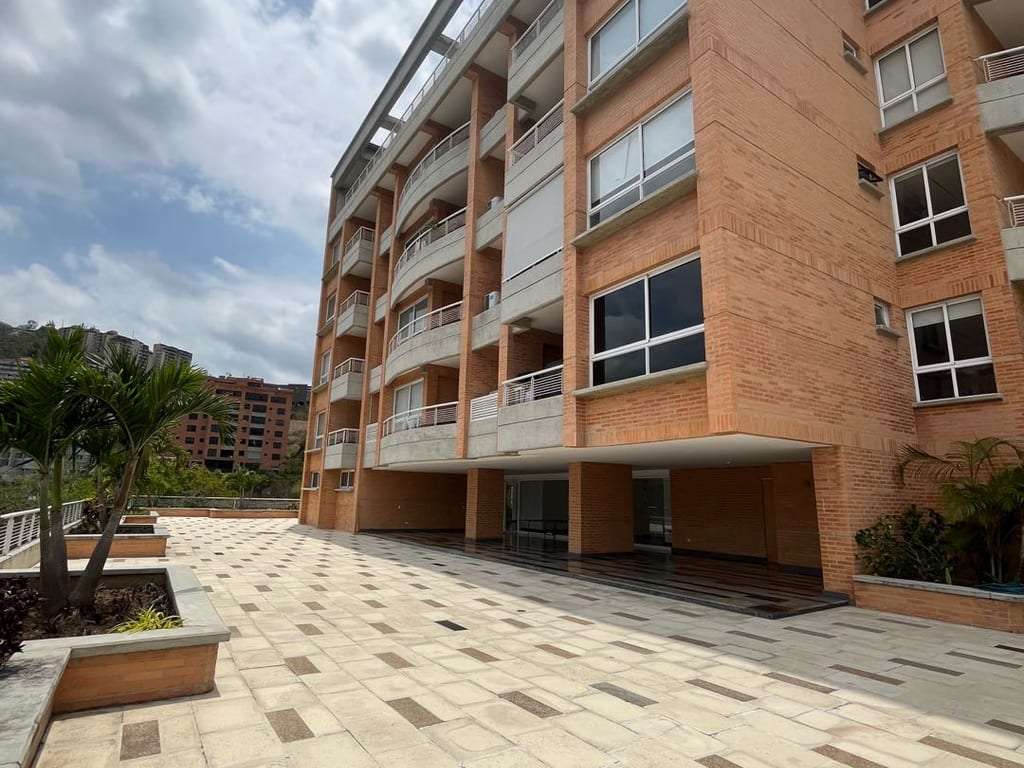 Apartamento en Lomas del Sol, Caracas