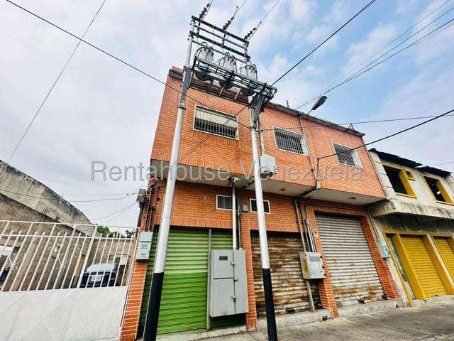 Commercial space in Maracay - 1