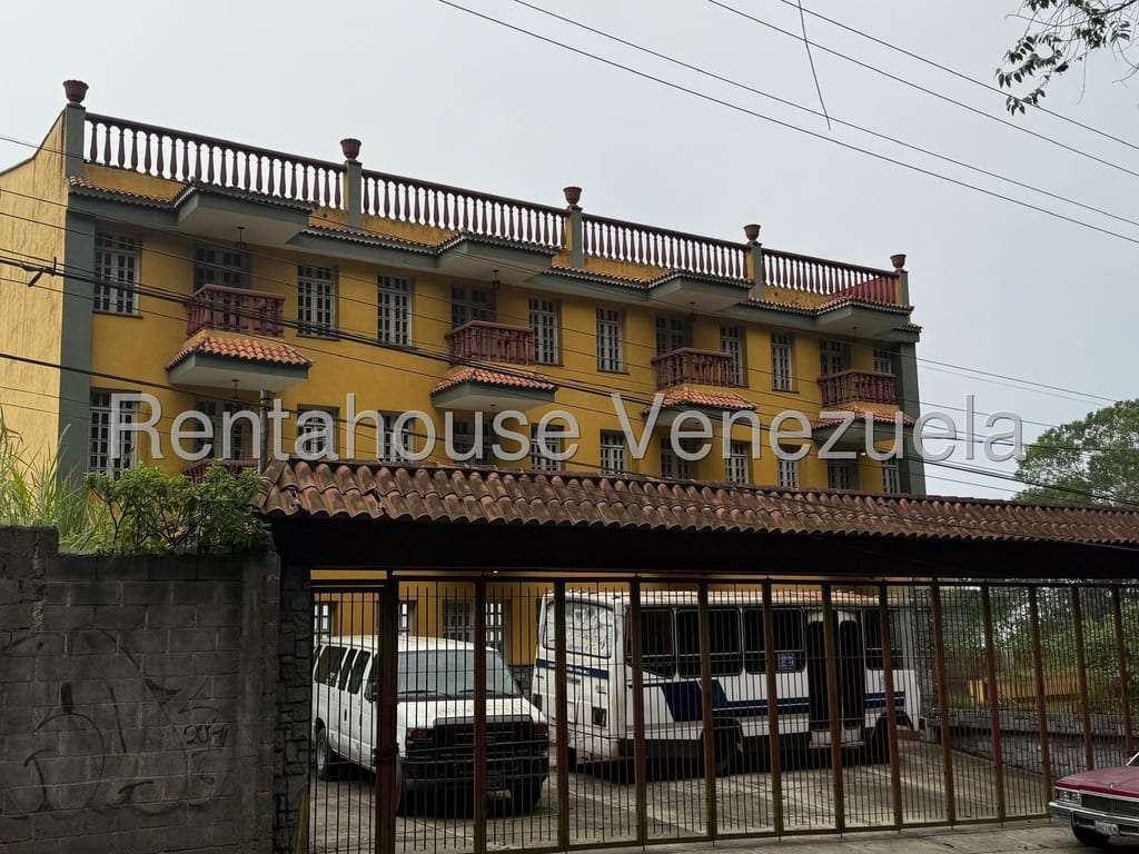 Edificio en El Junquito, Caracas - 1