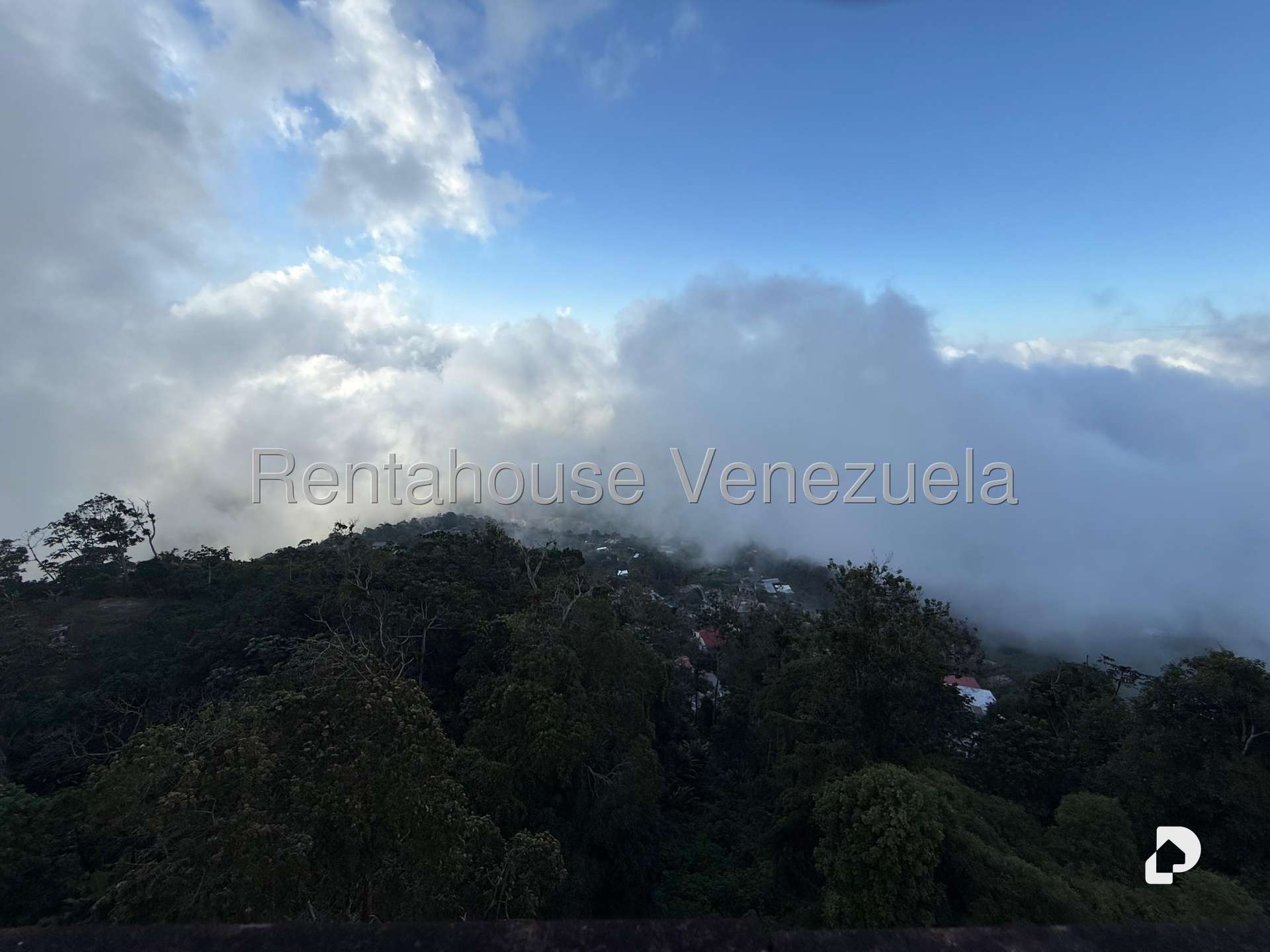 Edificio en El Junquito, Caracas – 24