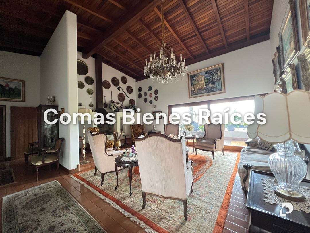 Casa en Cumbres de Curumo, Caracas – 10