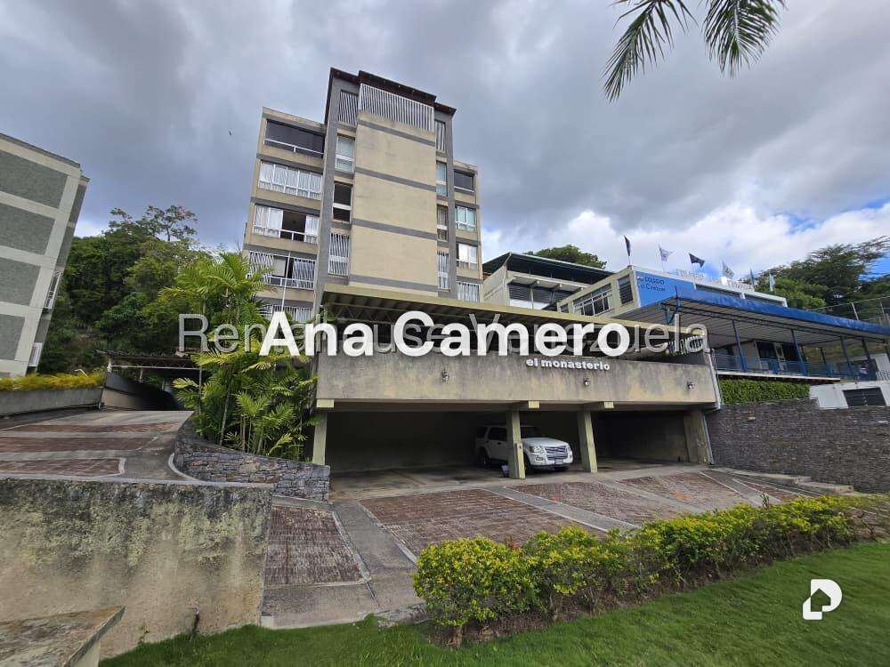 Apartamento en Cumbres de Curumo, Caracas – 1