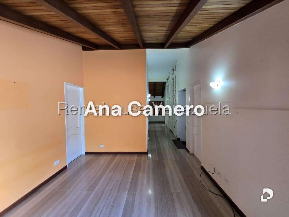 Apartamento en Cumbres de Curumo, Caracas – 18