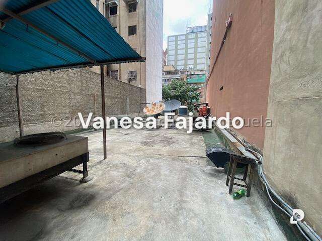 Local comercial en San Jose, Caracas – 18