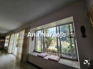 Casa en Prados del Este, Caracas – 23