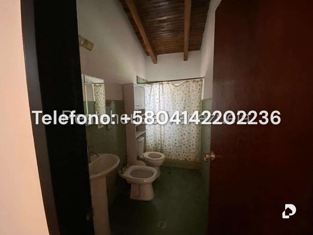 Casa en Prados del Este, Caracas – 32