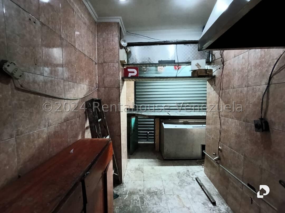 Local comercial en Parroquia Santa Teresa, Caracas – 4