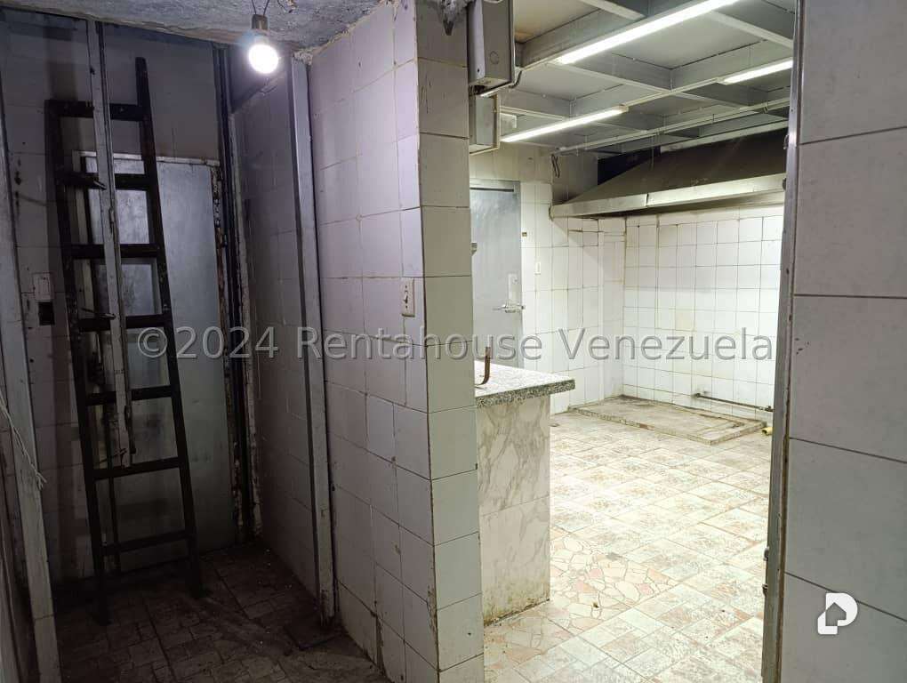 Local comercial en Parroquia Santa Teresa, Caracas – 8