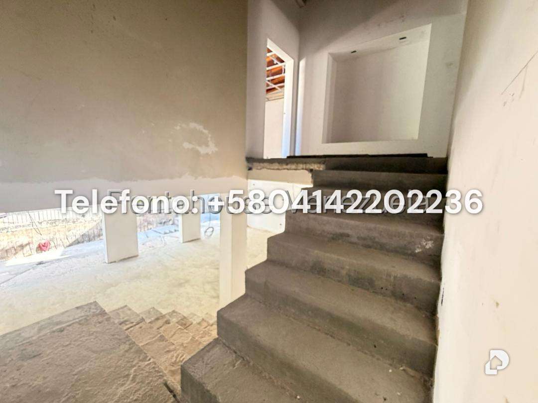Casa en San Luis, Caracas – 13