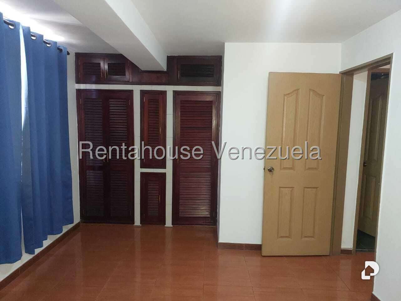 Edificio en Catia, Caracas – 12