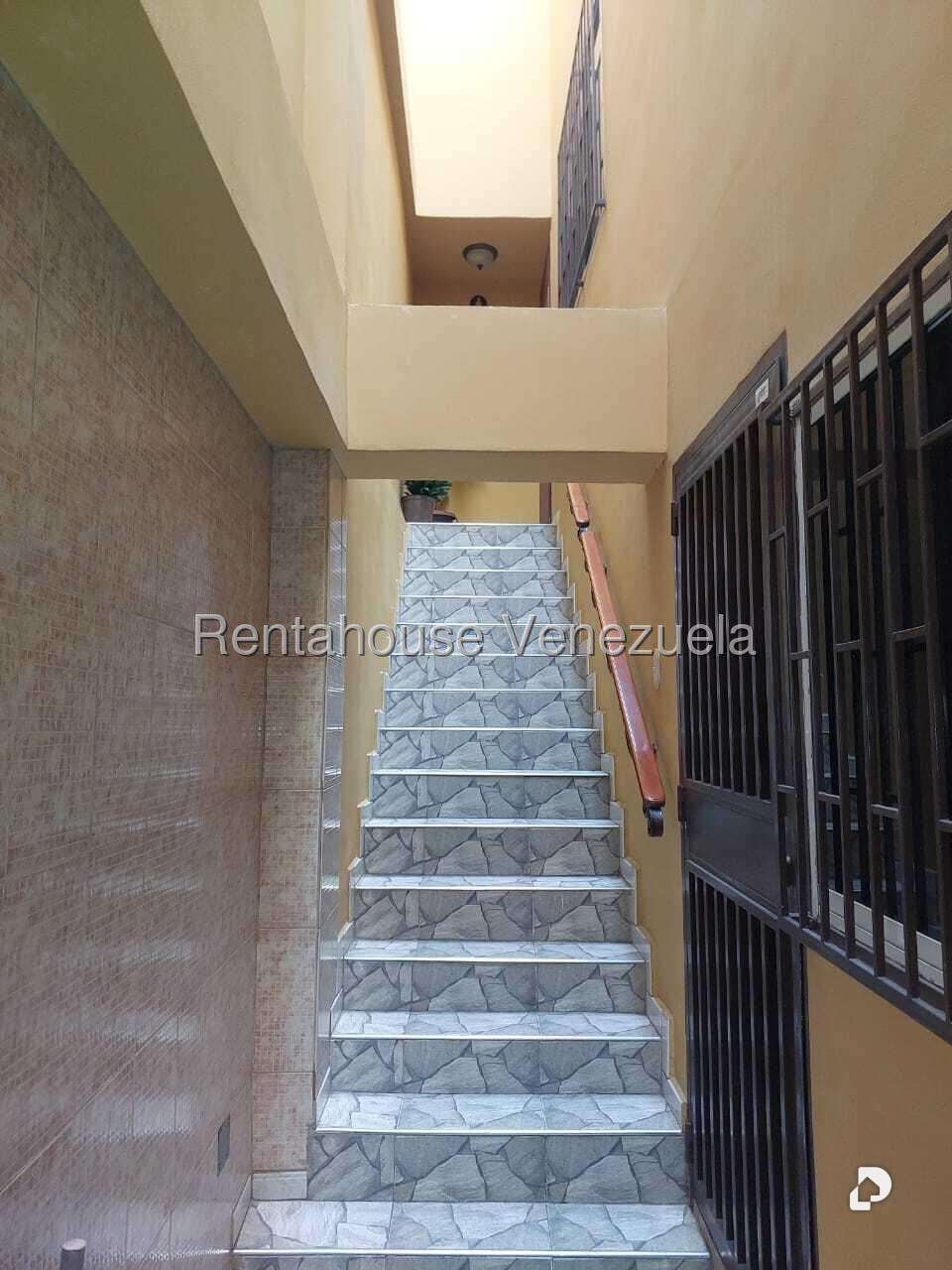 Edificio en Catia, Caracas – 2