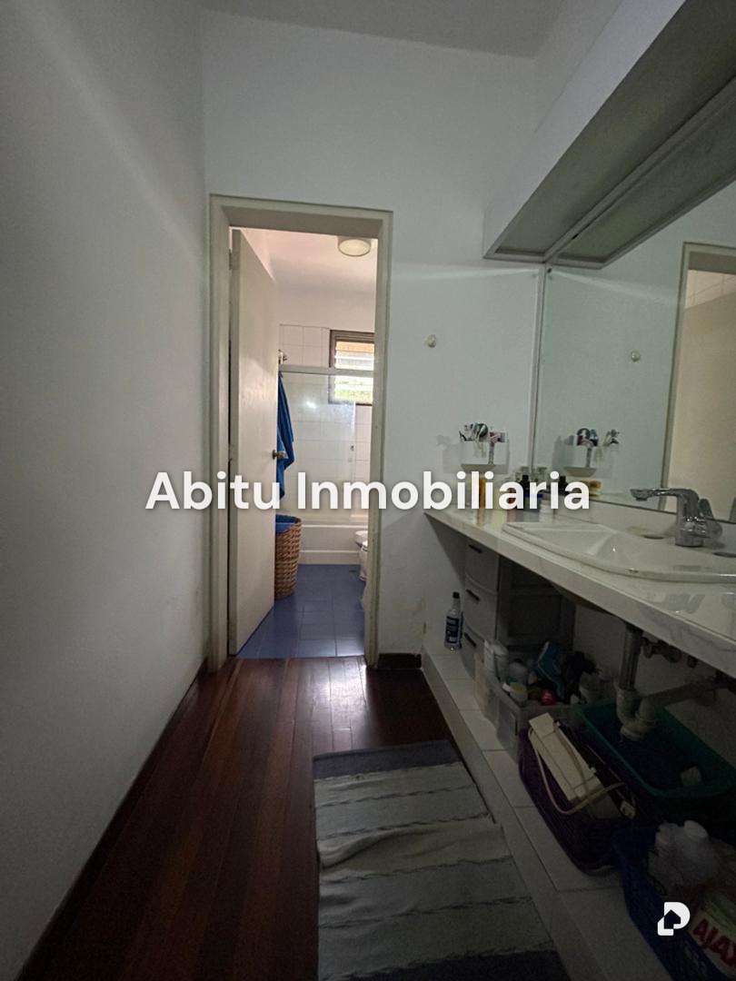 Apartamento en Urb. Miranda, Caracas – 16