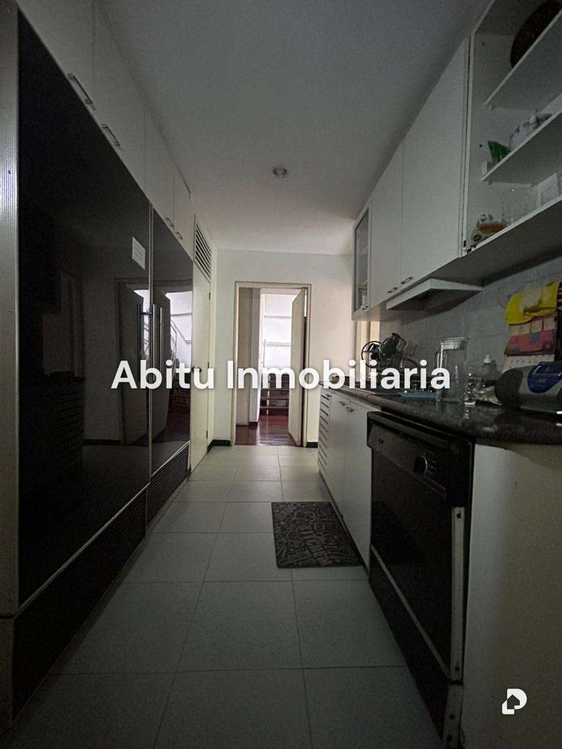 Apartamento en Urb. Miranda, Caracas – 8