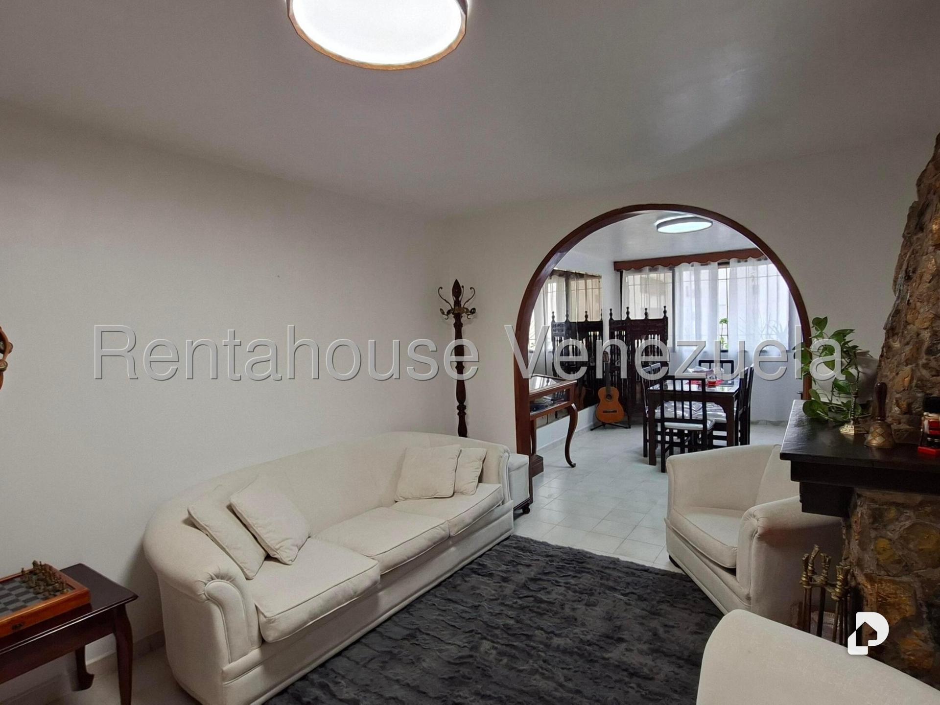 Apartamento en La Rosaleda, San Antonio de Los Altos – 4