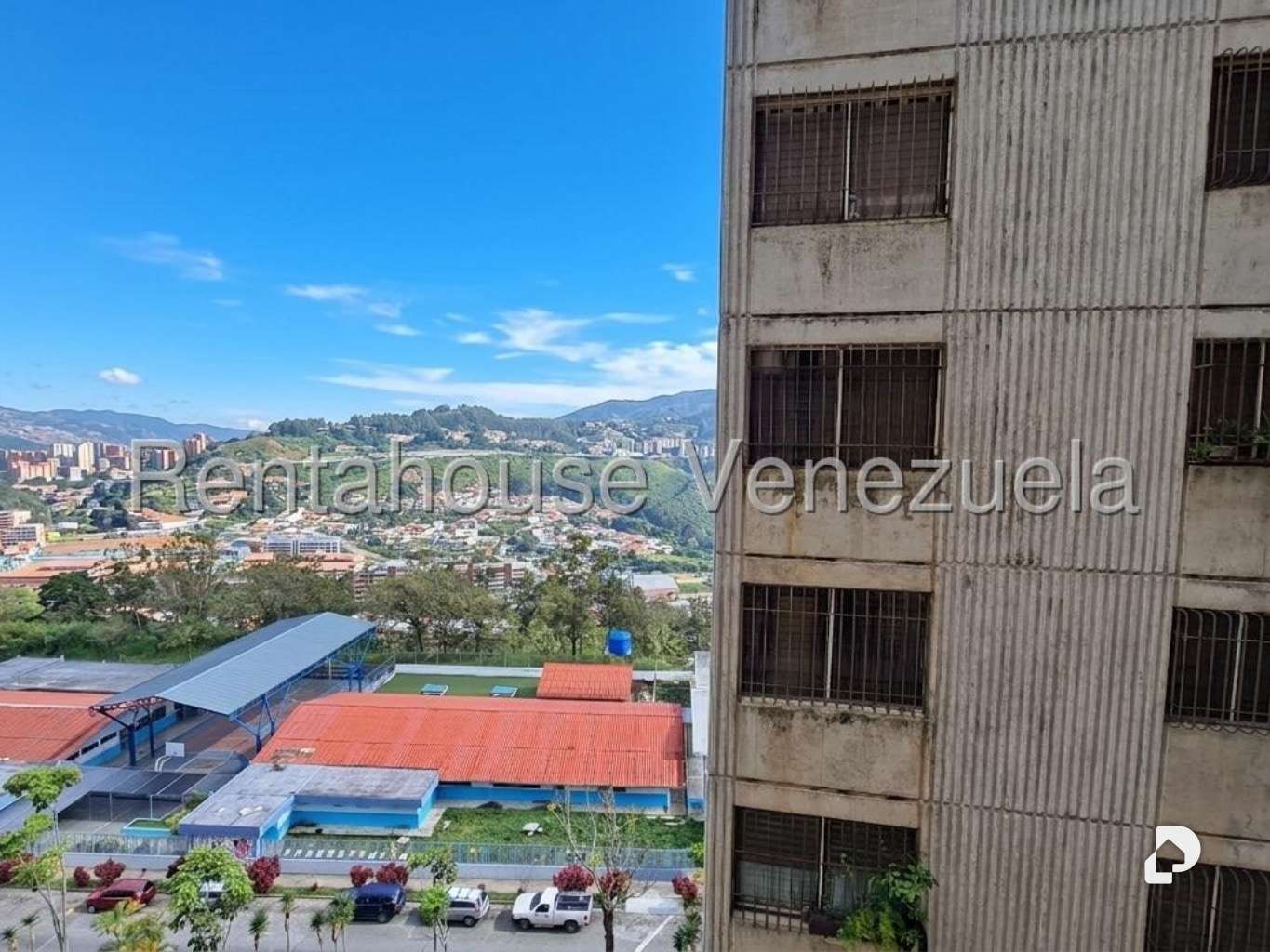 Apartamento en La Rosaleda, San Antonio de Los Altos – 12